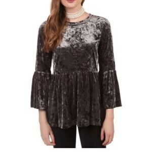 CUPIO BELL SLEEVE VELVET PEPLUM GRAY GREY TOP WOMENS SIZE S
